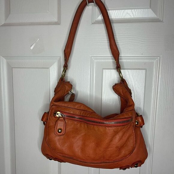 Vintage Fully Leather Orange Linea Pelle Collection shoulder bag brass hardwares - Picture 1 of 16